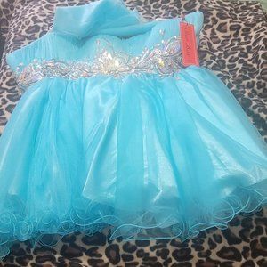 Blue sleeveless formal rhinestone dress